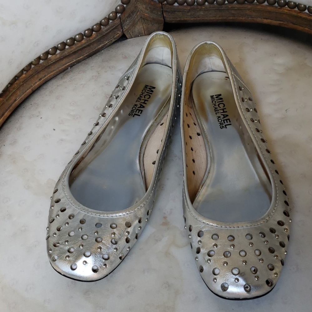 Michael Kors ballarina flats